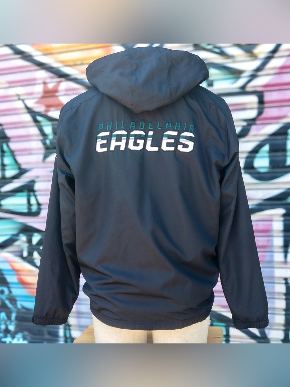 PHILADELPHIA EAGLES Vintage Windbreaker size Medium | Midnight Green (by Reebok)